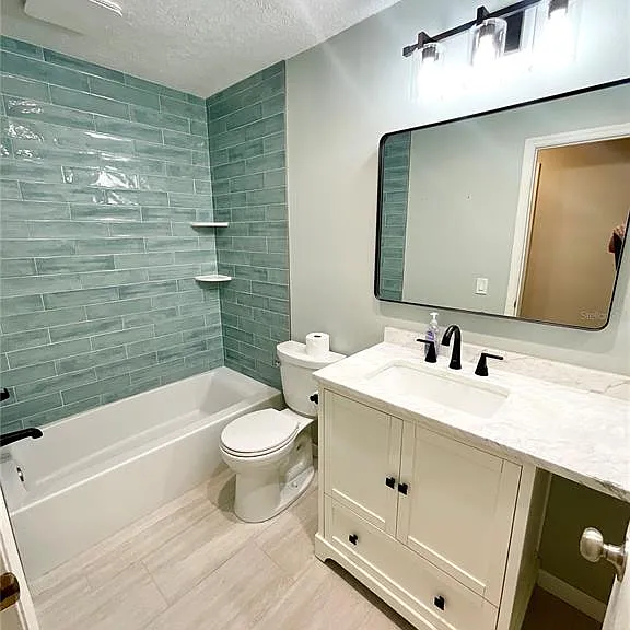 2468 Gulfbreeze Cir — Photo 20