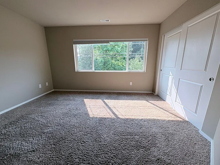 34822 SE Jacobia St — Photo 16