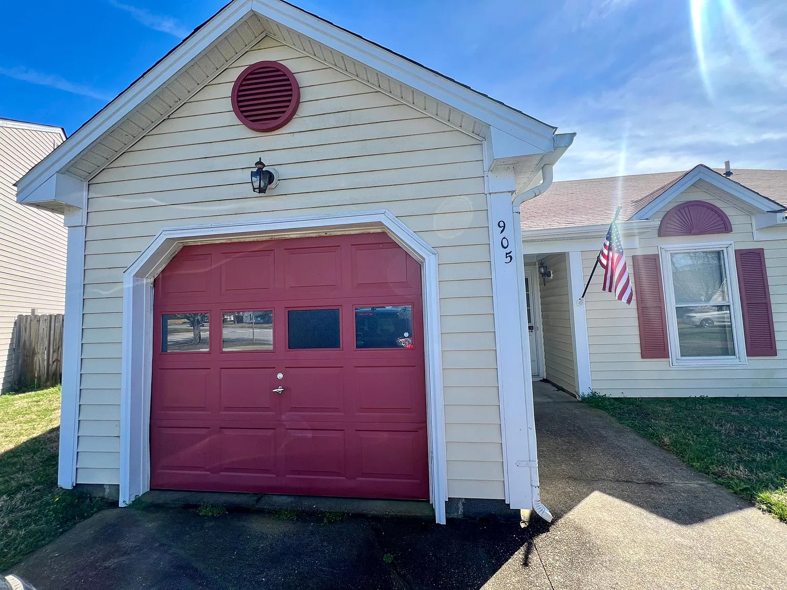 905 Chaka Ct — Photo 2
