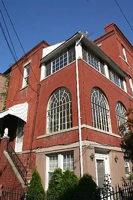 Sold by Hudson Place Realty | media 6