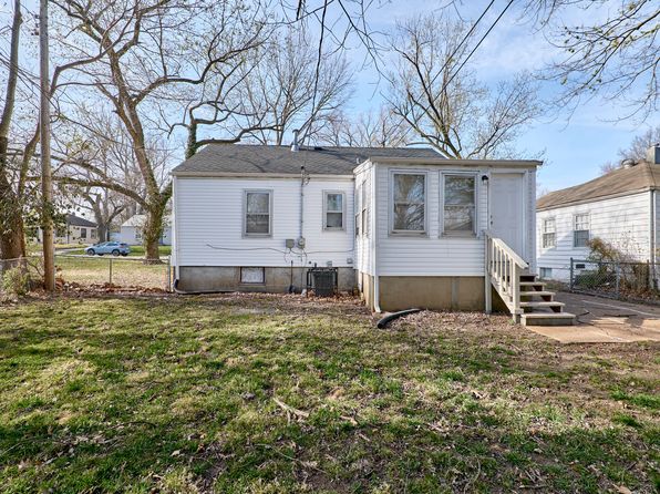 8011 Busiek Ave, Saint Louis, MO 63134