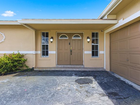 4th image of 10691 NW 26th Place
