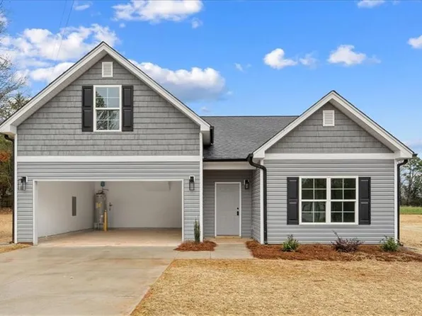 687 Deadmon Rd, Mocksville, NC 27028