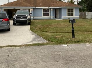 449 SW Dolores Ave, Port Saint Lucie, FL 34983