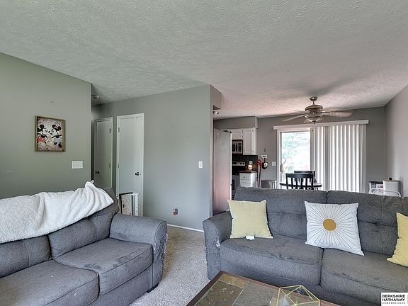4th image of 14703 Olive St