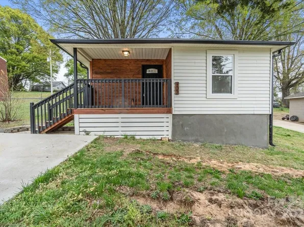 902 Grace St, Kings Mountain, NC 28086