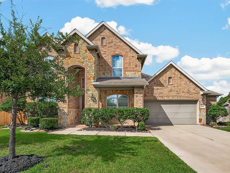 1st image of 22907 Laburname Ct