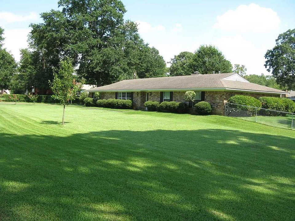 1st image of 105 Wilkes Dr