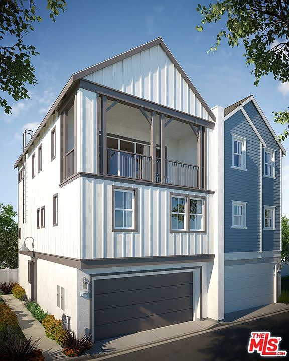 1st image of 22135 Roscoe Blvd