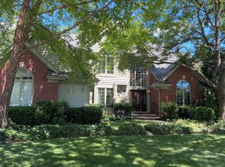 3486 Shakespeare Dr, Troy, MI 48084
