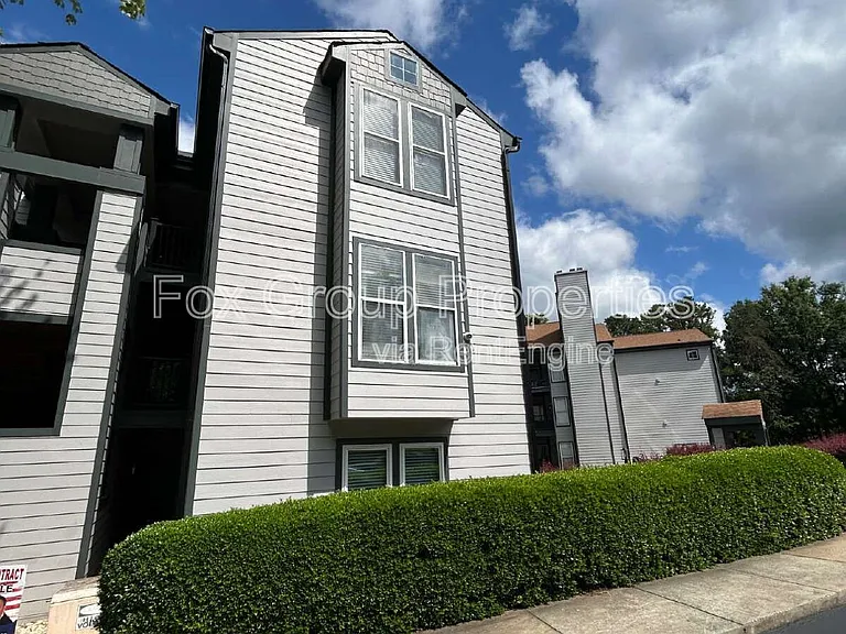 18837 Vineyard Point Ln — Photo 22