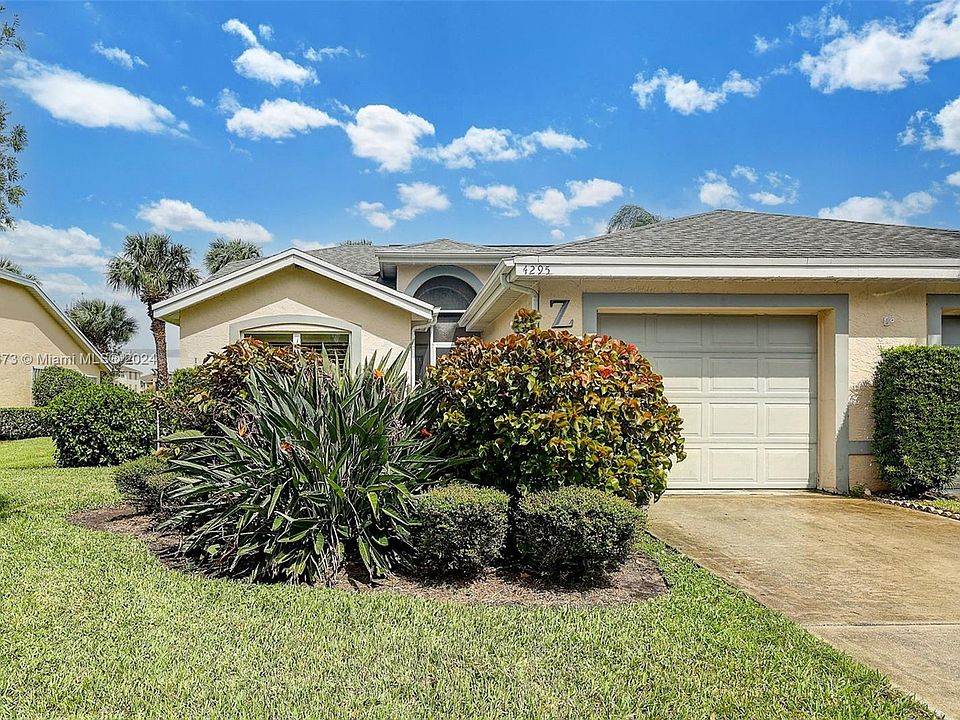 1st image of 4295 SE Brittney Cir