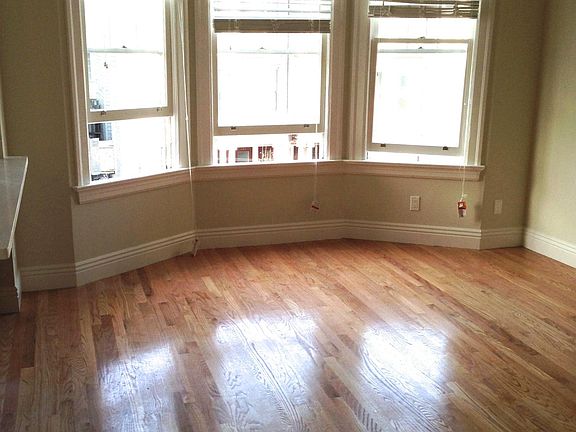 5th image of 254 Divisadero St APT 00001