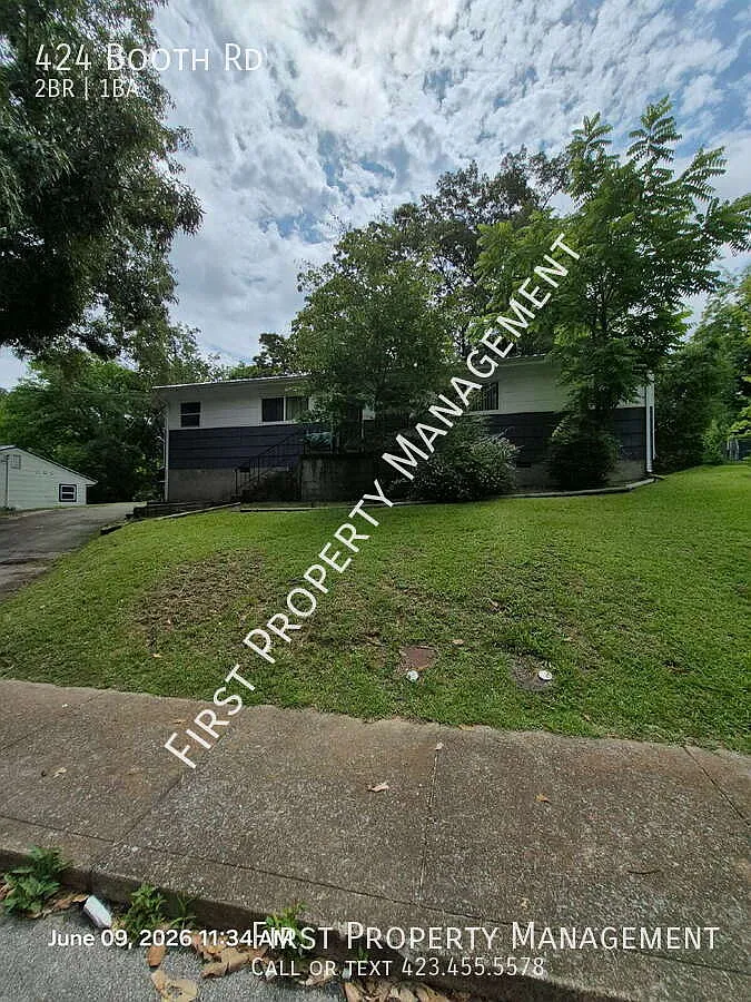 Half Off 1st Months Rent! 424 Booth Rd: Brainerd 2bed/1bath Duplex: Central Ac!! — Photo 1