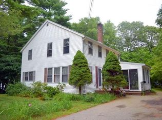 18 9th Ave, Halifax, MA 02338