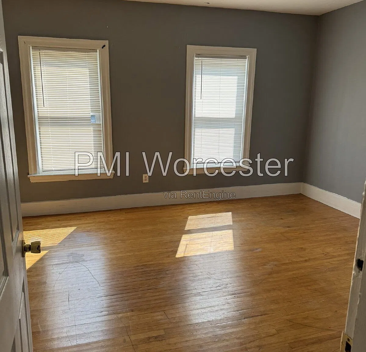 3 bed, 1.0 bath, $1,990 — Photo 4
