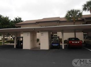 5770 Trailwinds Dr APT 222, Fort Myers, FL 33907