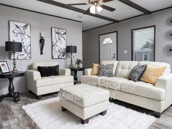 800 Old Betsy Rd, Cleburne, TX