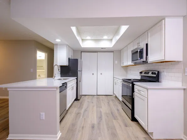 Perimeter Lakes Apartments