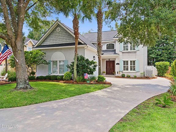 2nd image of 124 Sea Palms Ln