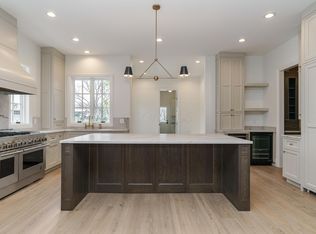 2681 Lane Rd, Columbus, OH 43220