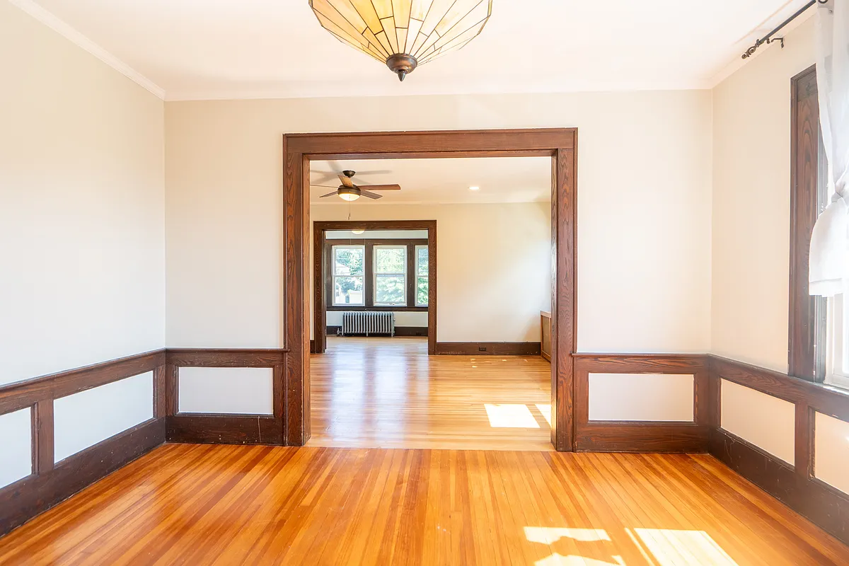 Building Photo - 128 Mount Pleasant Ave #2