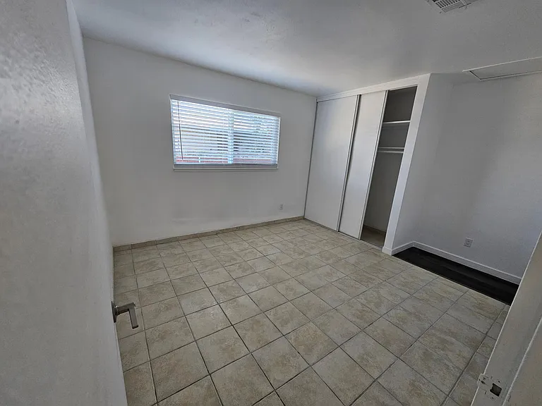 5900 Gipsy Ave — Photo 15