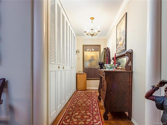 5th image of 1 Strawberry Hill Ct APT 1C