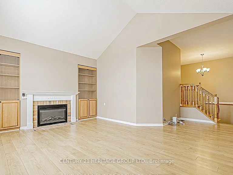 162 Widdifield Ave — Photo 15
