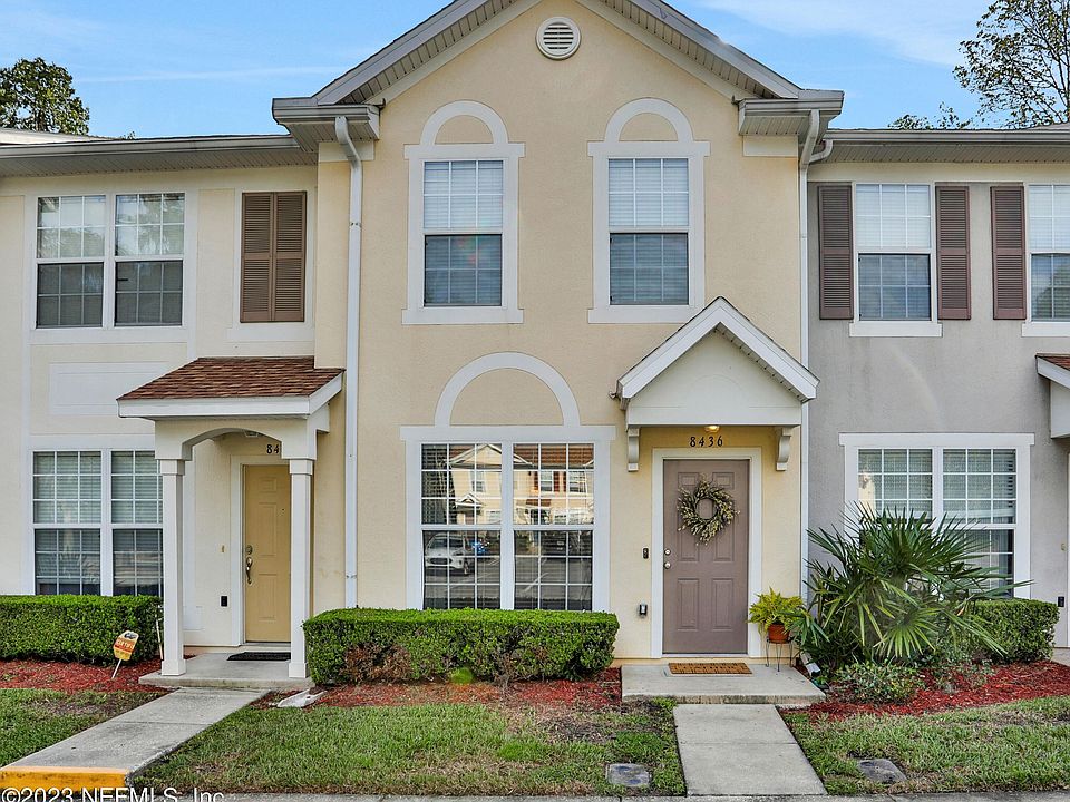 1st image of 8436 THORNBUSH Court