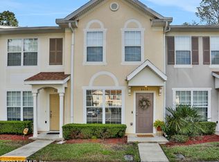 8436 Thornbush Ct, Jacksonville, FL 32216