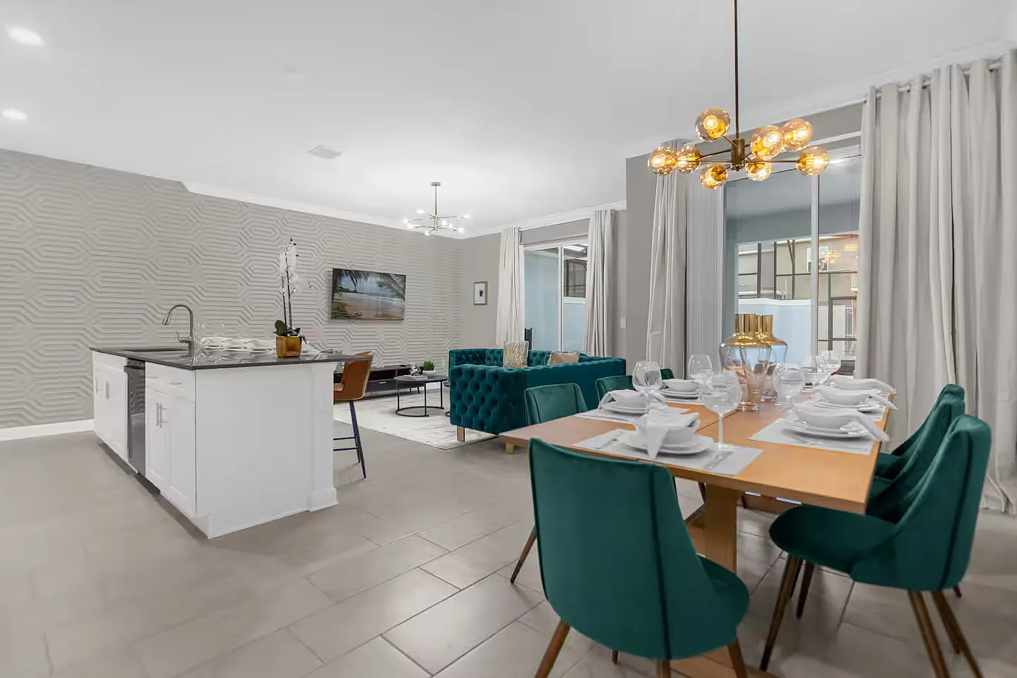 4 bed, 2248 sqft, $3,000 — Photo 3