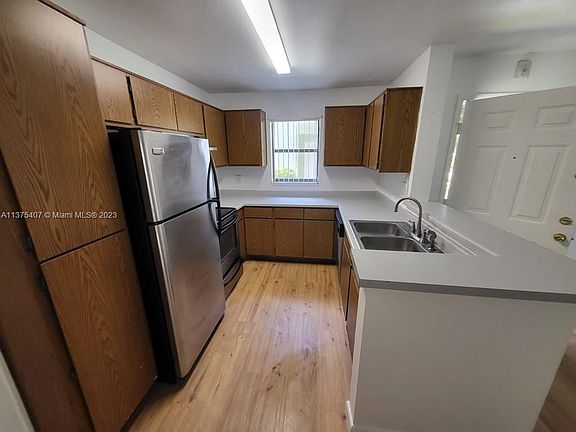 3rd image of 4028 NW 87th Ave #4028