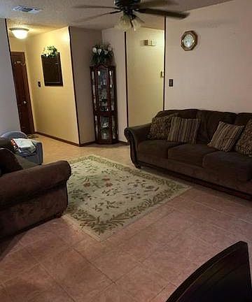 3rd image of 2217 Michigan St
