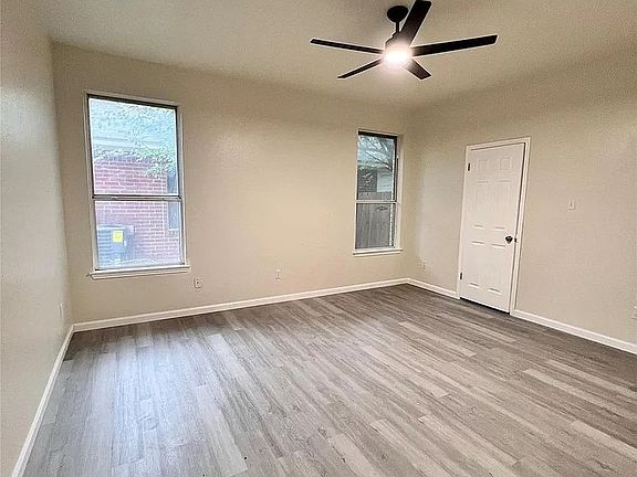 2nd image of 14502 Amy Francis St