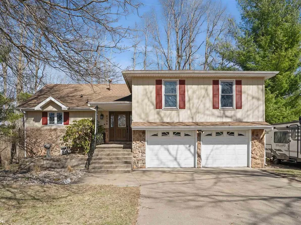 2500 Sunrise Ln, Burlington, IA 52601