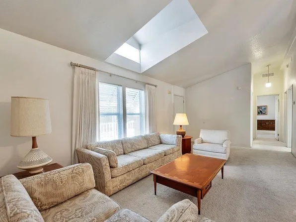 1149 Adrienne Way, Santa Rosa, CA 95401