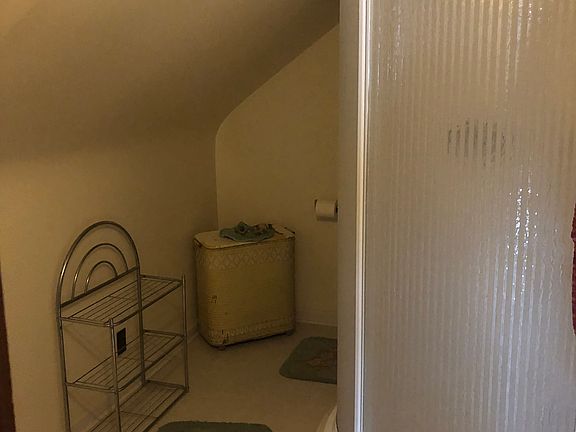 Upstairs Bathroom