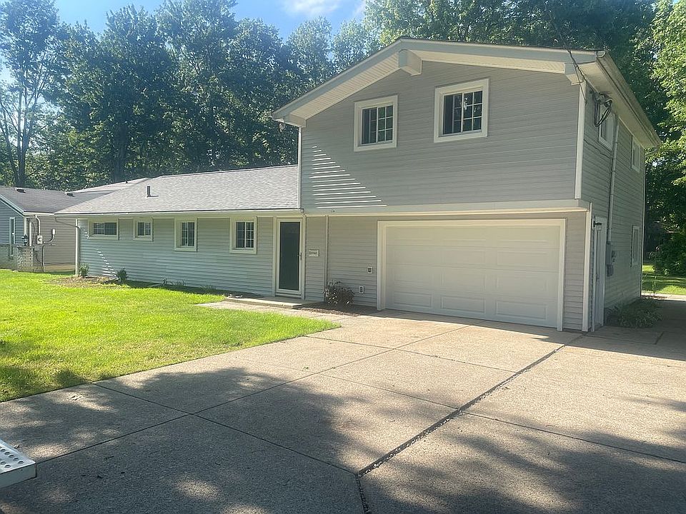 1st image of 27502 Dunford Ave