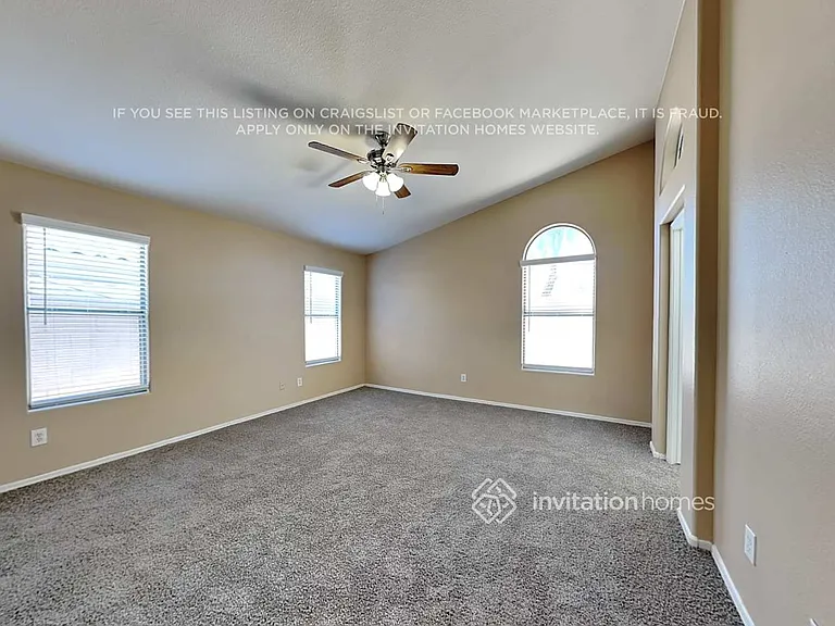 9832 E Olla Ave — Photo 11