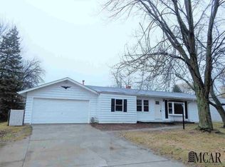 7672 Jackman Rd, Temperance, MI 48182