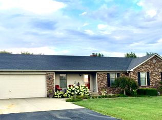 654 Sutton Ln, Lancaster, KY 40444