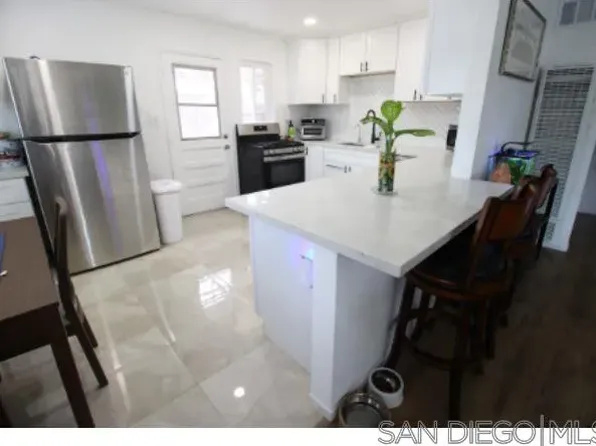 4917 Coconino Way, San Diego, CA 92117