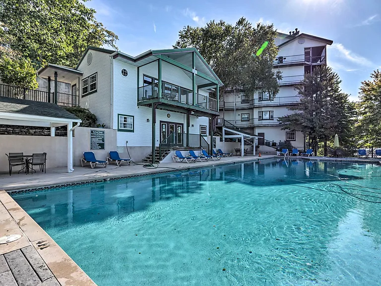 200 E Harbour Towne Dr #E203 — Photo 29