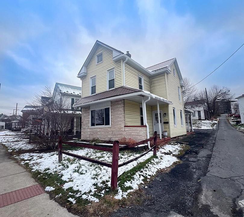 1st image of 119 S Walnut St