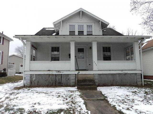 1st image of 552 Winton Ave