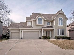 16186 S Brookfield St, Olathe, KS 66062