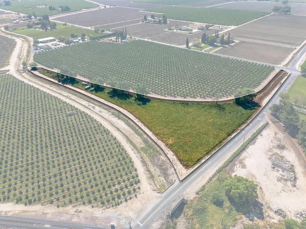 Dover Avenue, Hanford, CA 93230