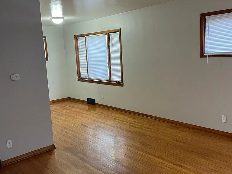 1396 Goodyear Blvd #1 — Photo 5