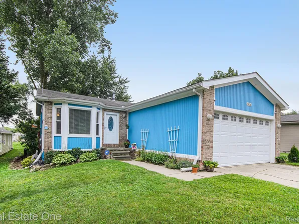 20226 Fenton St, Roseville, MI 48066